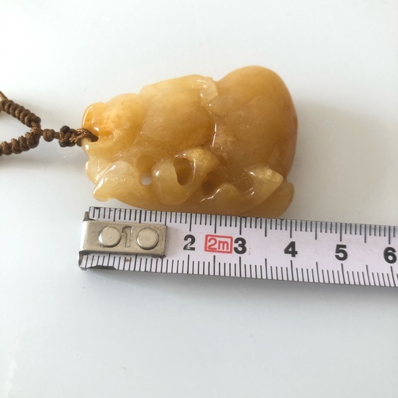 Jade Stone Necklace for prosperity - Picture 7 of 9